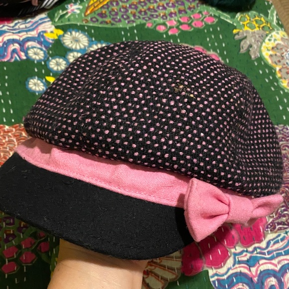 Goorin Bros Accessories - Goorin O/S cabbie cap shirt brim pink dots w/ bow